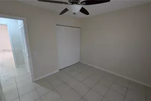 644 Sand Creek Cir, Weston, FL 33327 - Photo 9