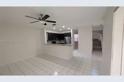 644 Sand Creek Cir, Weston, FL 33327 - Photo 11