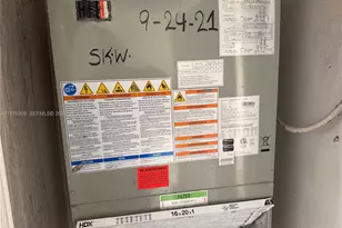 8100 Sunrise Lakes Blvd, Sunrise, FL 33322 - Photo 19