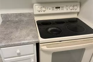 8100 Sunrise Lakes Blvd, Sunrise, FL 33322 - Photo 5