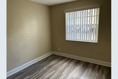 301 SW 86th Ave #102, Pembroke Pines, FL 33025 - Photo 19