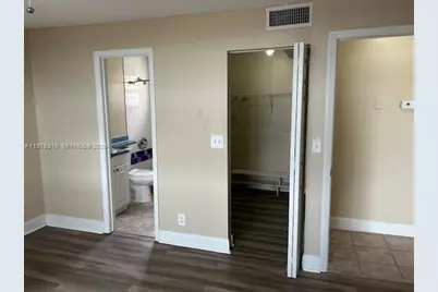 301 SW 86th Ave #102, Pembroke Pines, FL 33025 - Photo 21