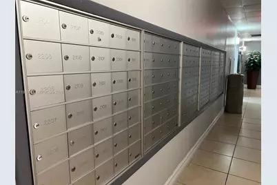 850 N Miami Ave #W-1806, Miami, FL 33136 - Photo 5