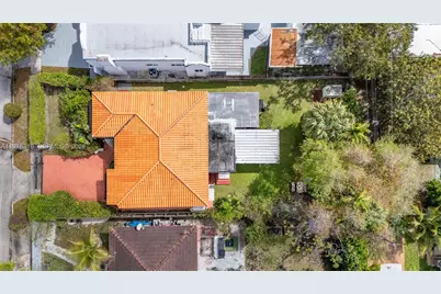 1780 SW 23rd St, Miami, FL 33145 - Photo 15