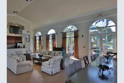 2048 NE 35th Ave, Homestead, FL 33033 - Photo 19