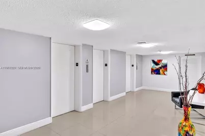 1600 S Ocean Dr #12C, Hollywood, FL 33019 - Photo 5