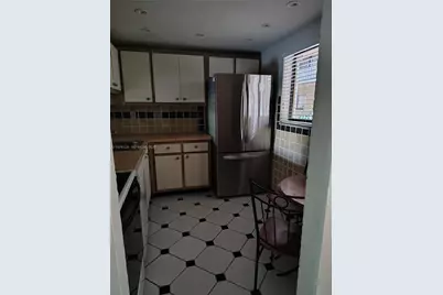 8635 NW 8th St #116, Miami, FL 33126 - Photo 5