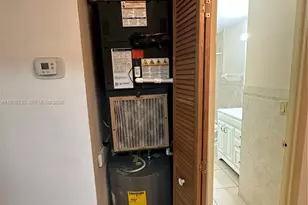 11279 SW 88th St, Miami, FL 33176 - Photo 13