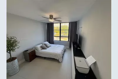 500 Three Islands Blvd #M24, Hallandale Beach, FL 33009 - Photo 11