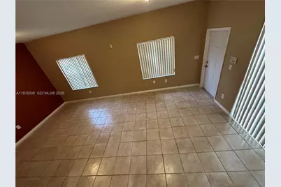 745 SW 107th Ave, Pembroke Pines, FL 33025 - Photo 7