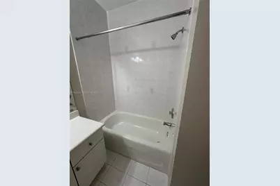 745 SW 107th Ave, Pembroke Pines, FL 33025 - Photo 13