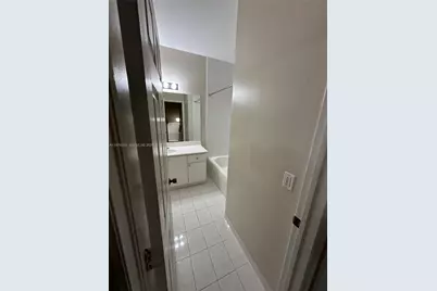 745 SW 107th Ave, Pembroke Pines, FL 33025 - Photo 13