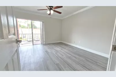 7220 Fairway Dr #G8, Miami Lakes, FL 33014 - Photo 9