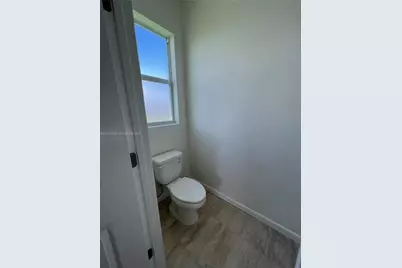 1088 Saturn Ct, Labelle, FL 33935 - Photo 13