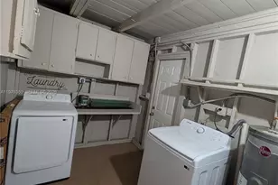 1029 SW 22nd St, Fort Lauderdale, FL 33315 - Photo 13