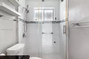 7861 Sheridan St, Hollywood, FL 33024 - Photo 13