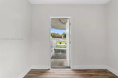 141 Eider Ct, Royal Palm Beach, FL 33411 - Photo 37