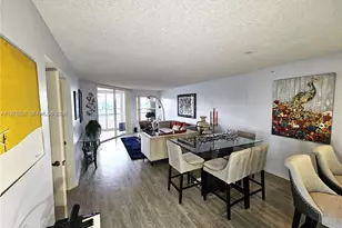 7730 Granville Dr, Tamarac, FL 33321 - Photo 9