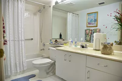 7730 Granville Dr #202, Tamarac, FL 33321 - Photo 25