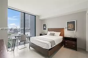 68 SE 6th St, Miami, FL 33131 - Photo 21