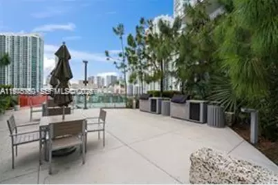 68 SE 6th St #1209, Miami, FL 33131 - Photo 57