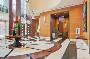 253 NE 2nd St, Miami, FL 33132 - Photo 27