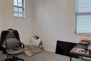 933 NE 191st St, Miami, FL 33179 - Photo 39