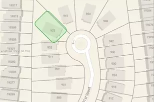 933 NE 191st St, Miami, FL 33179 - Photo 51