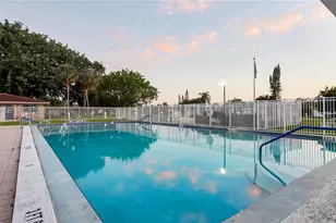 5102 NW 53rd St, Tamarac, FL 33319 - Photo 33