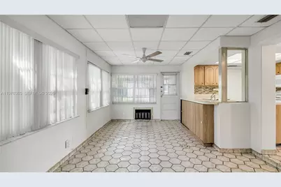 5102 NW 53rd St #5102, Tamarac, FL 33319 - Photo 11