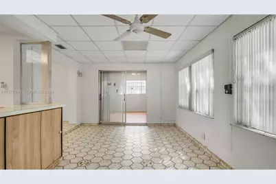 5102 NW 53rd St #5102, Tamarac, FL 33319 - Photo 21