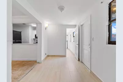 7121 SW 102nd Ct, Miami, FL 33173 - Photo 11