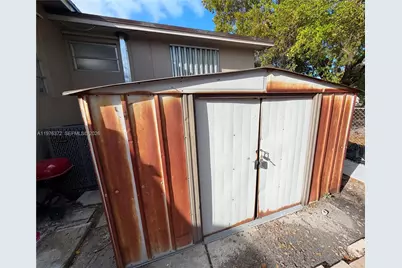 508 E 23rd St #508, Hialeah, FL 33013 - Photo 15