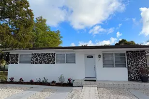508 E 23rd St, Hialeah, FL 33013 - Photo 1