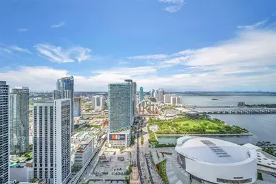 398 NE 5th St #PH 4701, Miami, FL 33132 - Photo 35