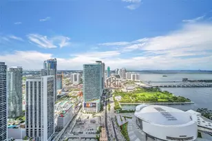 398 NE 5th St, Miami, FL 33132 - Photo 35