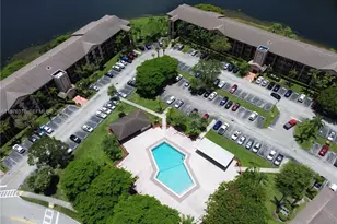 12500 SW 5th Ct, Pembroke Pines, FL 33027 - Photo 1