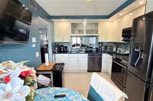 12500 SW 5th Ct, Pembroke Pines, FL 33027 - Photo 21