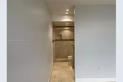 1250 Lincoln Rd #506, Miami Beach, FL 33139 - Photo 7