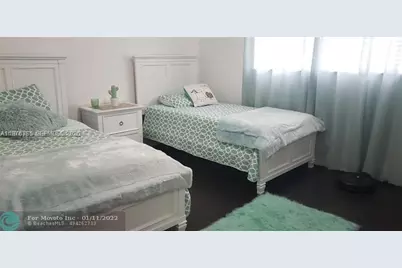 301 NE 14th Ave #202, Hallandale Beach, FL 33009 - Photo 9