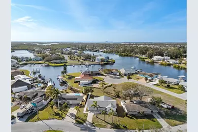 105 12th St SW, Other City - In The State Of Florida, FL 33570 - Photo 47