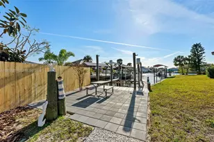 105 12th St SW, Other City - In The State Of Florida, FL 33570 - Photo 3