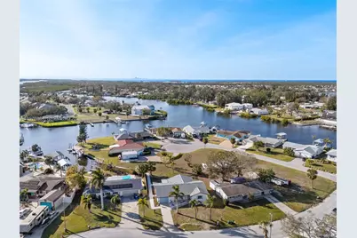 105 12th St SW, Other City - In The State Of Florida, FL 33570 - Photo 53