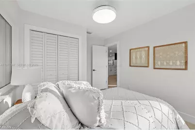 105 12th St SW, Other City - In The State Of Florida, FL 33570 - Photo 11