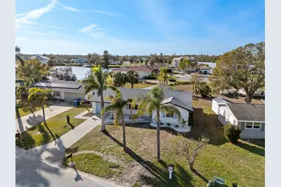 105 12th St SW, Other City - In The State Of Florida, FL 33570 - Photo 73