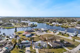 105 12th St SW, Other City - In The State Of Florida, FL 33570 - Photo 83