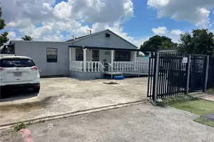 10415 NW 35th Ave, Miami, FL 33147 - Photo 29