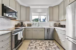 8700 N Miami Ave, El Portal, FL 33150 - Photo 11