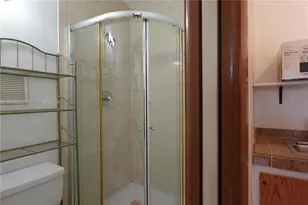 11262 SW 74th St, Miami, FL 33173 - Photo 17