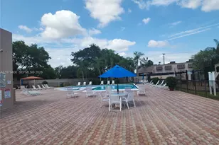 12305 NW 11, Pembroke Pines, FL 33026 - Photo 3